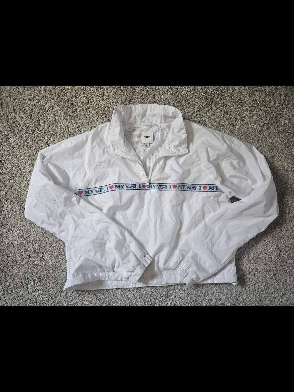 NWOT Womens Small Vans White Pullover Windbreaker with Logo Trim